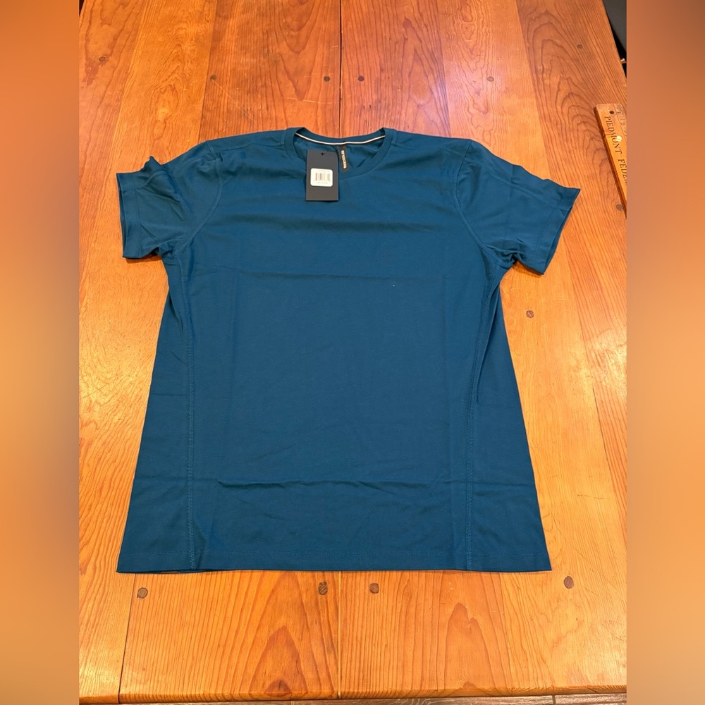 Ten Thousand Men’s Durable Tee Training Workouts Activewear Gibraltar Medium